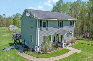 252 Moose Mountain Dr, Stewartstown, NH 03576 - Photo 4