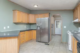 12 Mountain View Rd, Deerfield, NH 03037 - Photo 12