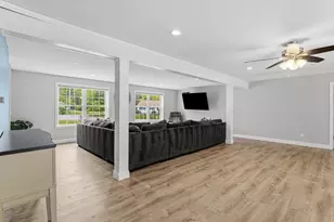 25 Cameron Dr, Pittsfield, NH 03263 - Photo 24