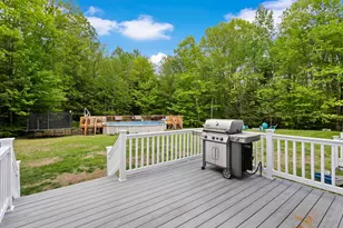 25 Cameron Dr, Pittsfield, NH 03263 - Photo 12