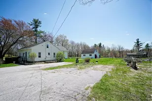 197 Chester St, Chester, NH 03036 - Photo 10