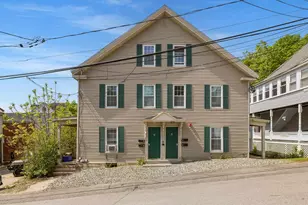 9 Central St, Newmarket, NH 03857 - Photo 4