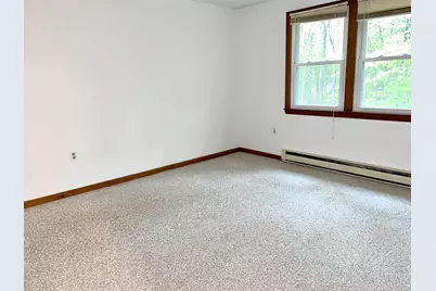 30 Emerald Drive, Derry, NH 03038 - Photo 10