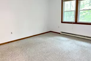 30 Emerald Dr, Derry, NH 03038 - Photo 10