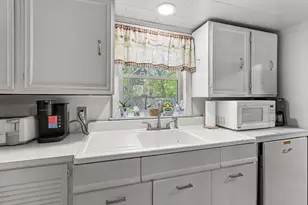 22 2nd St, Claremont, NH 03743 - Photo 14
