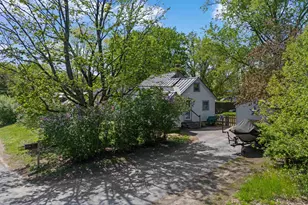 22 2nd St, Claremont, NH 03743 - Photo 6