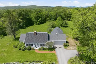 5 Carol Ln, Meredith, NH 03253 - Photo 2