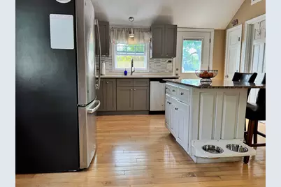29 Lee Avenue, Manchester, NH 03109 - Photo 4
