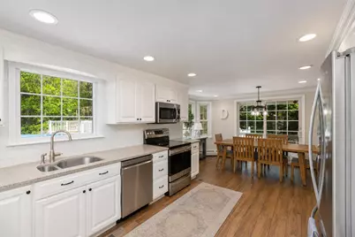 53 Sullivan Road, Hudson, NH 03051 - Photo 14