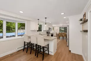 53 Sullivan Rd, Hudson, NH 03051 - Photo 16