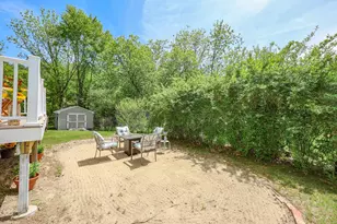 4 Gambia St, Hudson, NH 03051 - Photo 8