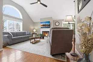 31 Henderson Rd, Gilford, NH 03249 - Photo 10