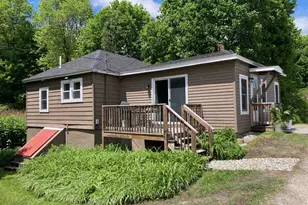 20 Daniel Webster Hwy, Plymouth, NH 03264 - Photo 1