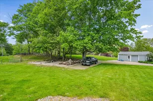 245-247 Danville Rd, Fremont, NH 03044 - Photo 44