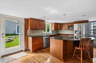 245-247 Danville Rd, Fremont, NH 03044 - Photo 12