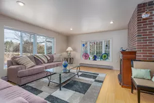 140 Mountain View Rd, Deerfield, NH 03037 - Photo 20
