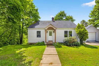526 Pembroke Street, Pembroke, NH 03275 - Photo 1