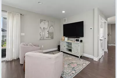165 Shore Drive, Nashua, NH 03062 - Photo 14