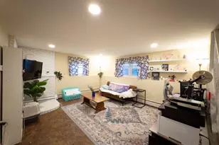 18 Edgewood St, Claremont, NH 03743 - Photo 22