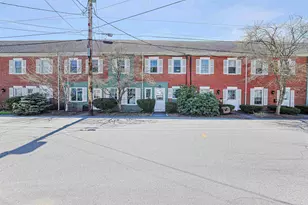 20 South St, Exeter, NH 03833 - Photo 1