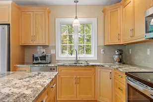 35 Exeter Farms Rd, Exeter, NH 03833 - Photo 24