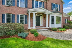 22 Elizabeth Way, Bedford, NH 03110 - Photo 4