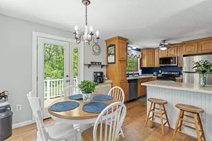 1848 Hooksett Rd, Hooksett, NH 03106 - Photo 8