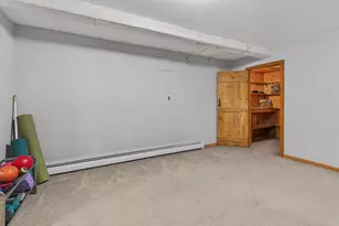 12 Burnett St, Nashua, NH 03060 - Photo 42
