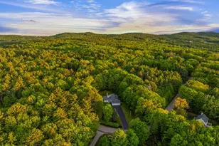 52 Meadow Ln, Belmont, NH 03220 - Photo 2