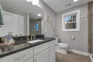 158 Standish Ln, Hudson, NH 03051 - Photo 32