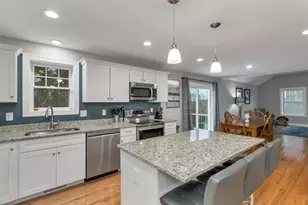 158 Standish Ln, Hudson, NH 03051 - Photo 14