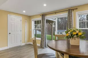 158 Standish Ln, Hudson, NH 03051 - Photo 46