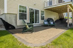 158 Standish Ln, Hudson, NH 03051 - Photo 50