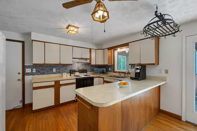 625 Coolidge Avenue, Manchester, NH 03102 - Photo 14