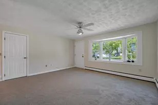 625 Coolidge Ave, Manchester, NH 03102 - Photo 6