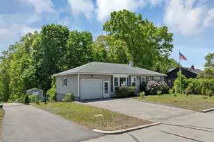 625 Coolidge Ave, Manchester, NH 03102 - Photo 48