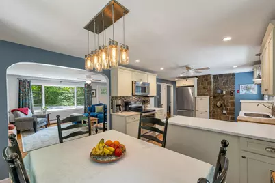 14 Squamscott Road, Stratham, NH 03885 - Photo 8