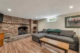 14 Squamscott Rd, Stratham, NH 03885 - Photo 16