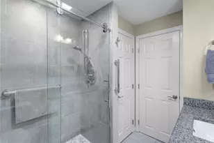 117 Brady Cir, Manchester, NH 03109 - Photo 16