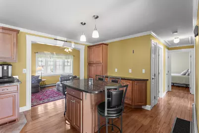 117 Brady Circle, Manchester, NH 03109 - Photo 6
