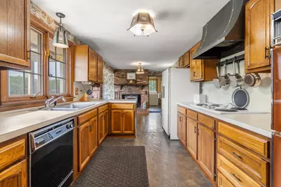 757 Hooksett Road, Auburn, NH 03032 - Photo 6