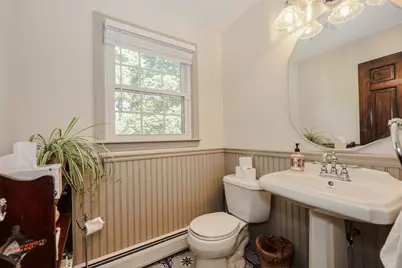 344 Coral Avenue, Manchester, NH 03104 - Photo 28