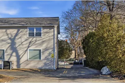 938-950 Shelburne Road, South Burlington, VT 05403 - Photo 10
