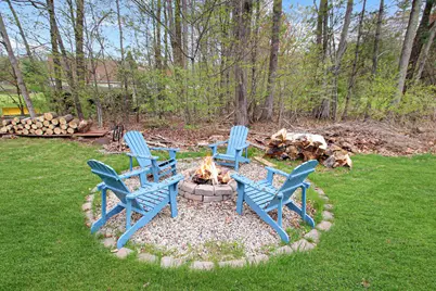 30 Stone Post Circle, Raymond, NH 03077 - Photo 16