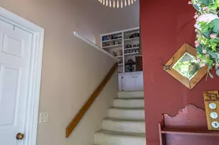 144 Hilltop Pl, New London, NH 03257 - Photo 4