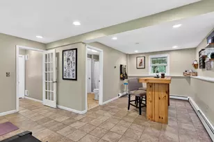 123 Brady Ave, Salem, NH 03079 - Photo 34