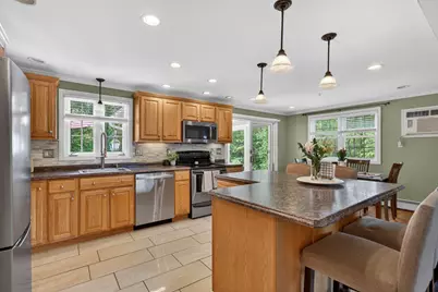 123 Brady Avenue, Salem, NH 03079 - Photo 4