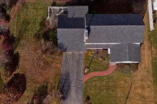 104 N Gate Rd, Manchester, NH 03104 - Photo 4