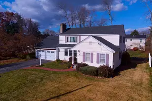 104 N Gate Rd, Manchester, NH 03104 - Photo 1