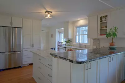 104 North Gate Road, Manchester, NH 03104 - Photo 8